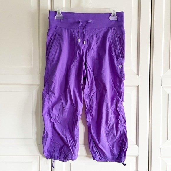 Lululemon Studio Crop *No Liner  Size 4 - Picture 6 of 8